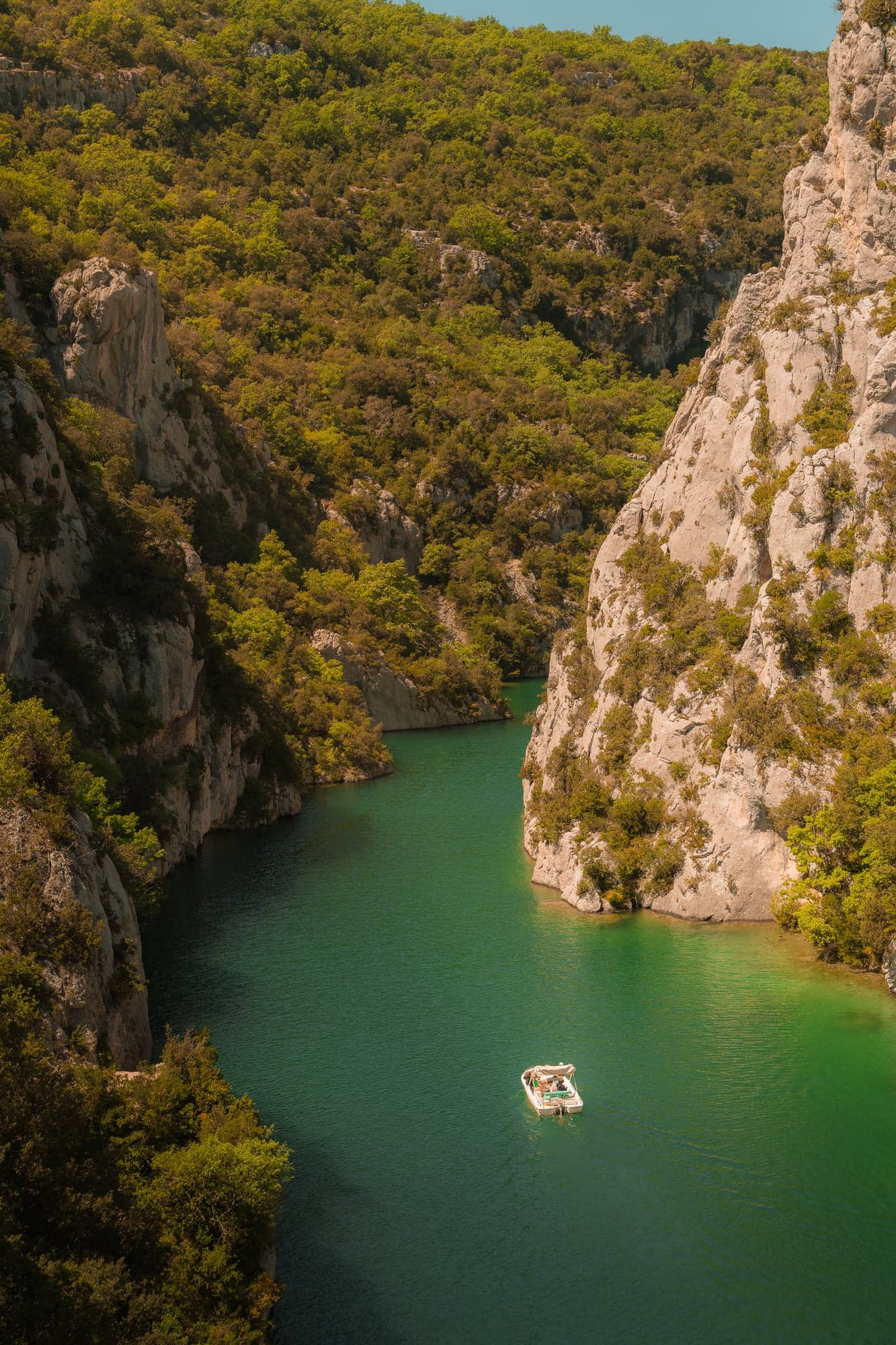 The Verdon Gorge, turquoise water and cliffs